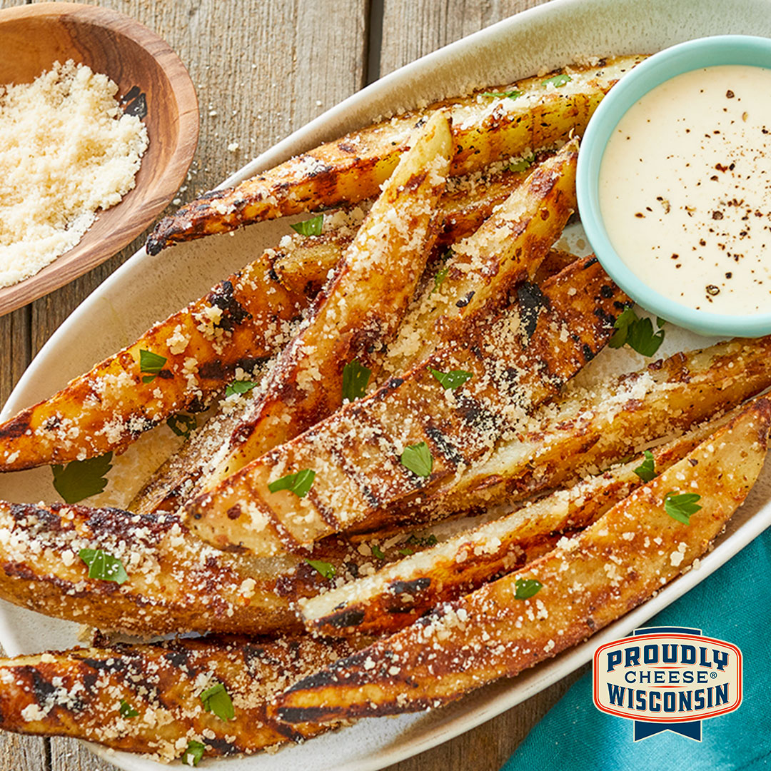 Parmesan Potato Wedges with Lemony Aioli - Earth Fare